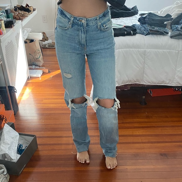 Zara Denim - ZARA HIGH WAISTED LIGHT BLUE DISTRESSED JEANS SZ 4